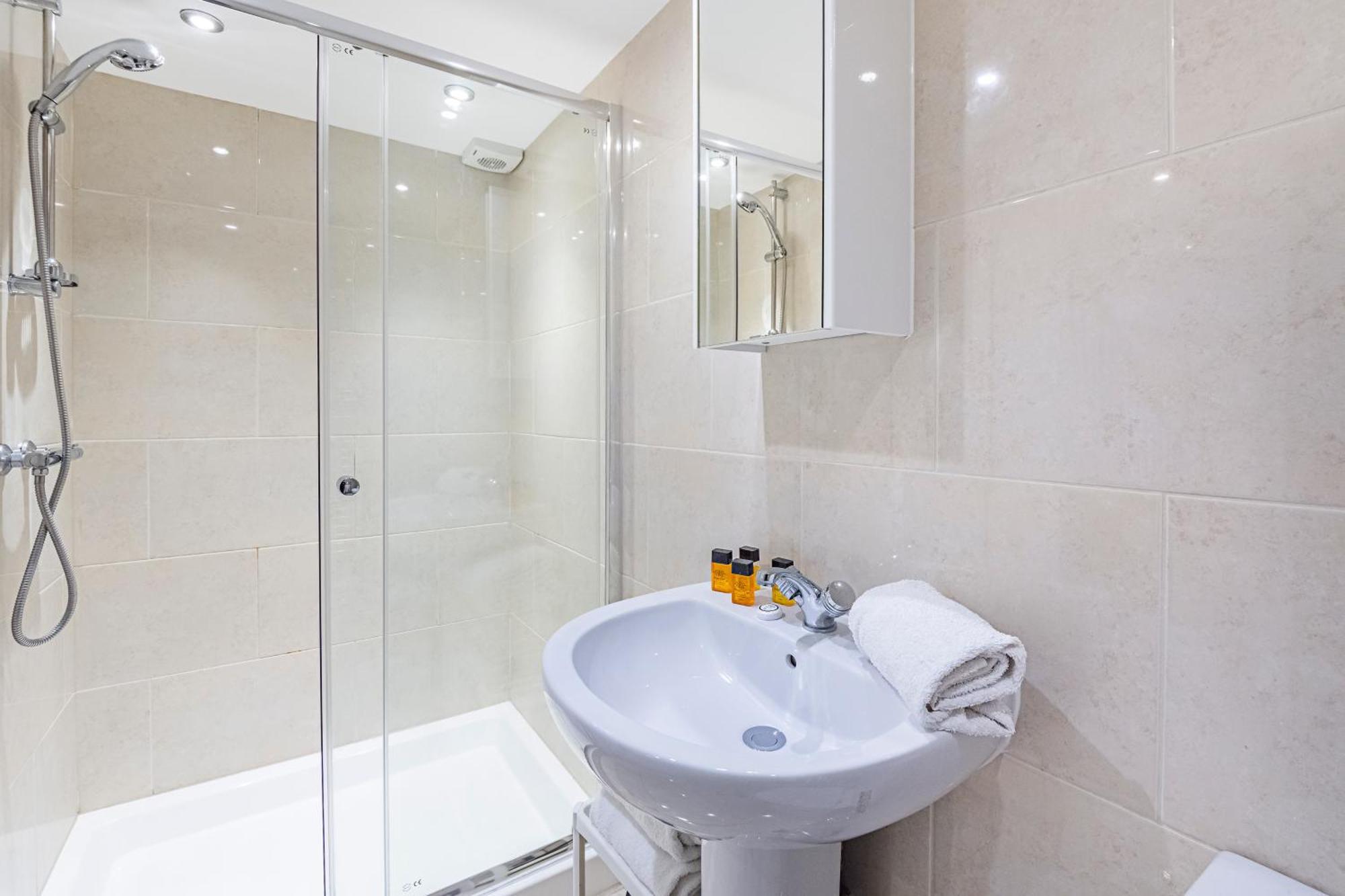 Modern South Kensington Apartment ロンドン エクステリア 写真